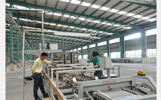 探秘冠軍品質(zhì)之源 新浪家居評測團(tuán)走進(jìn)冠軍磁磚工廠實(shí)錄